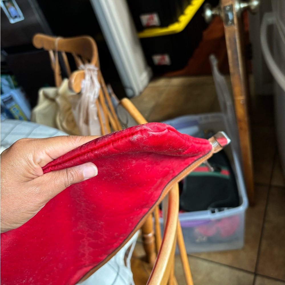 ❤️💲Gucci Red Cosmetic Nylon Large Bag ❤️💲 - Picture 7 of 12